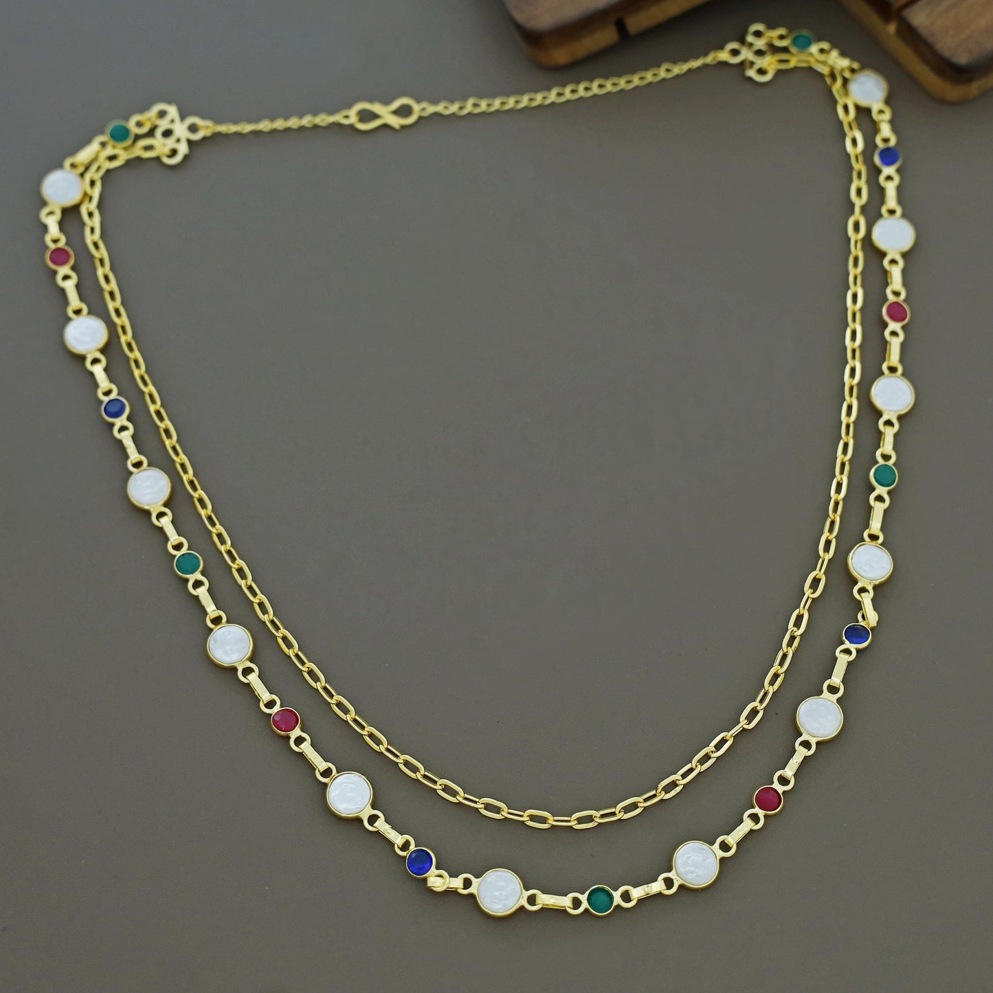 Glossy Baroque Neckpiece